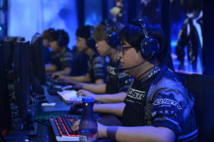 2016blizzcon_heroesesports_day2_willchiangphotos-402