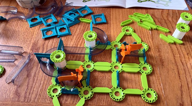 Looping and Turns Offers Super STEM Play
