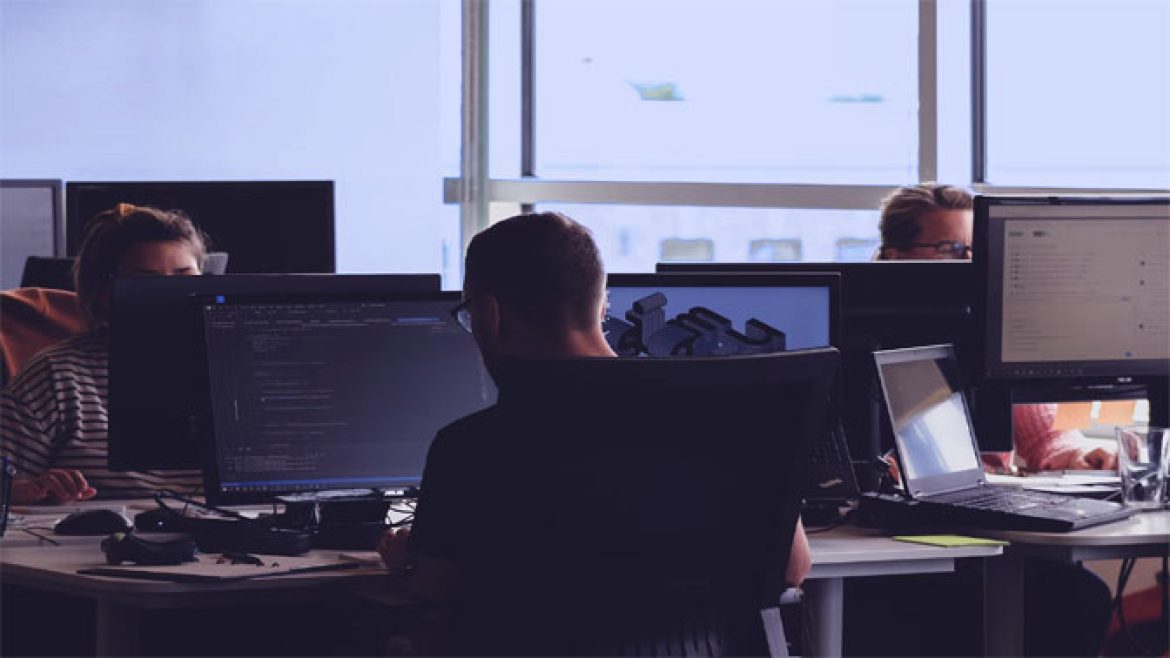 GameDeveloper-AdArt-UnSplash