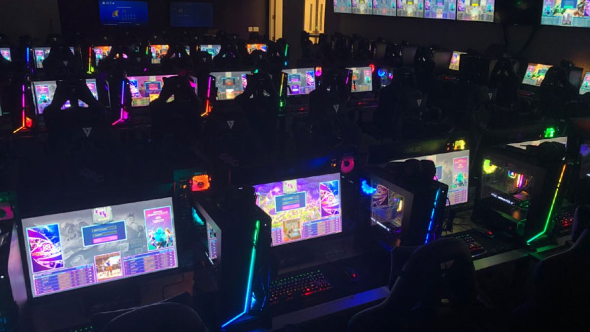 HS-eSports2