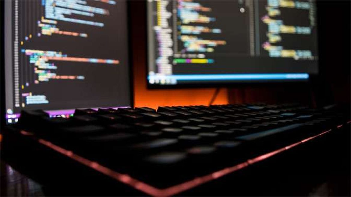 Keyboard-Program-UnSplash-Adart