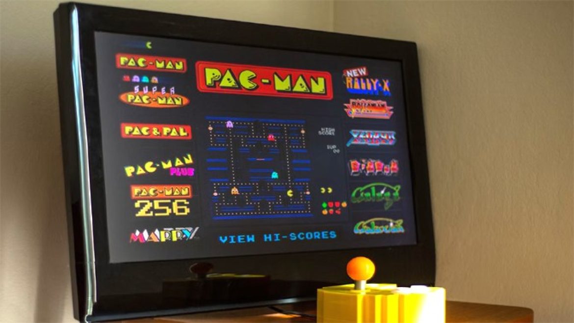 PacMan-Screen-Unsplash-Adart