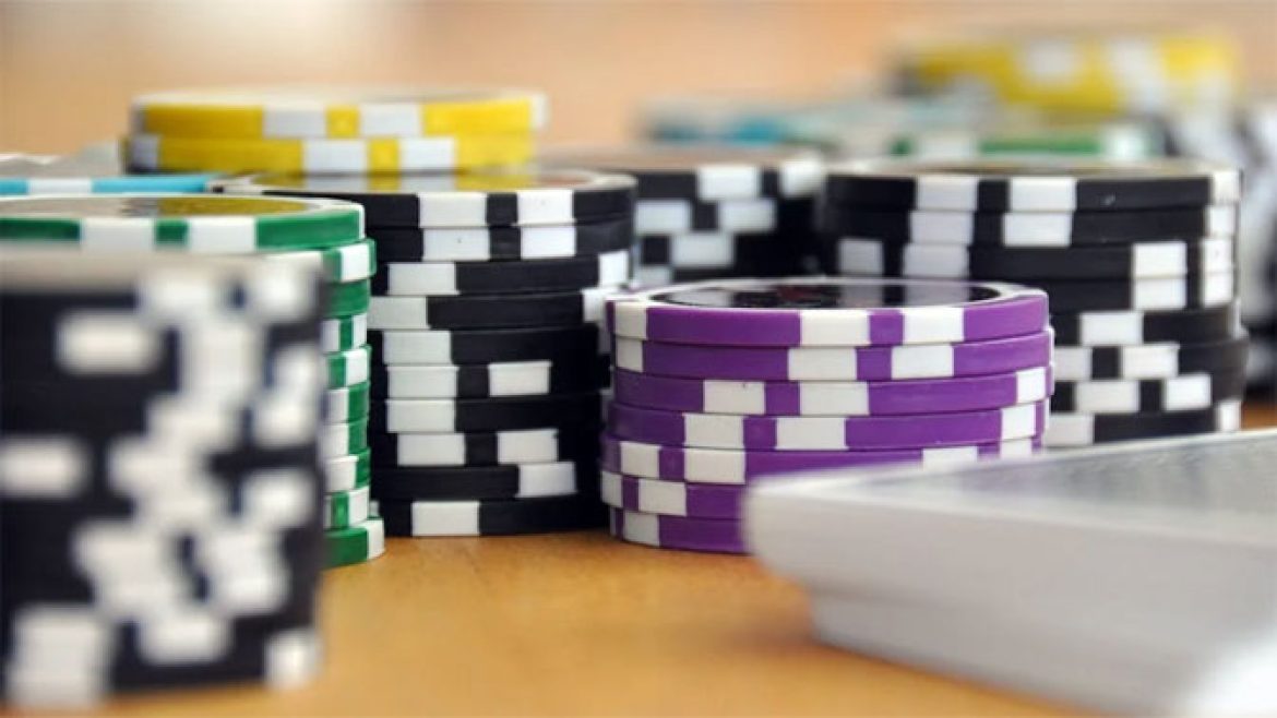 Poker-Chips-Adart-Pexel-Okay