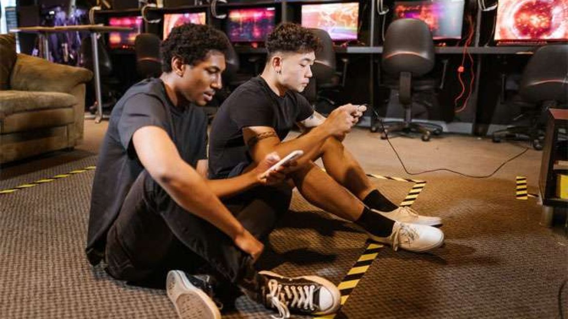 Twogamers-Pexels-Adart