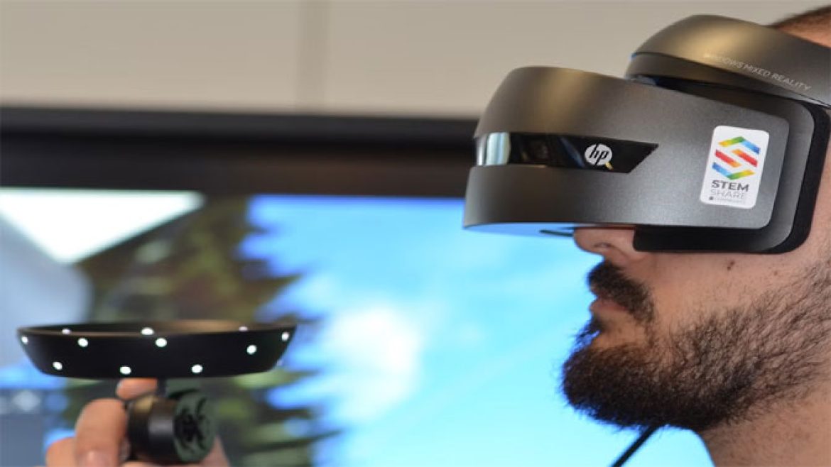 Virtual-Reality-Unspash-Adart