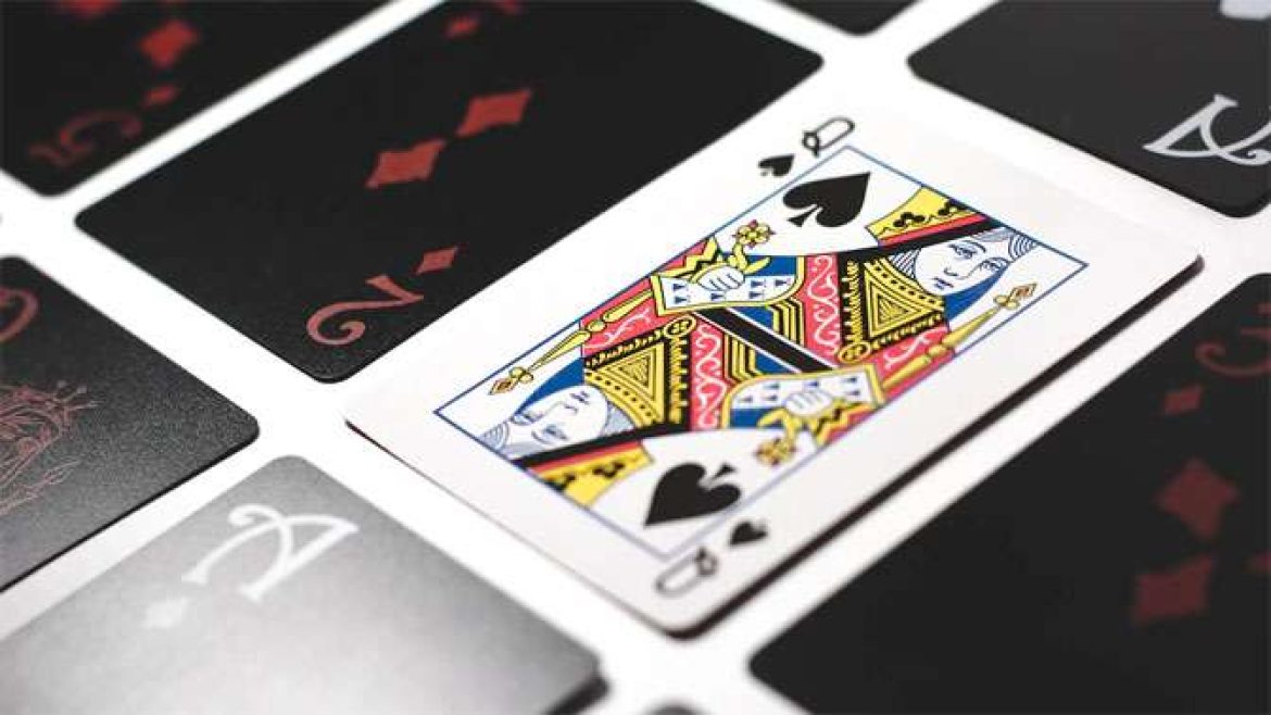 cards-upsplash-Adart